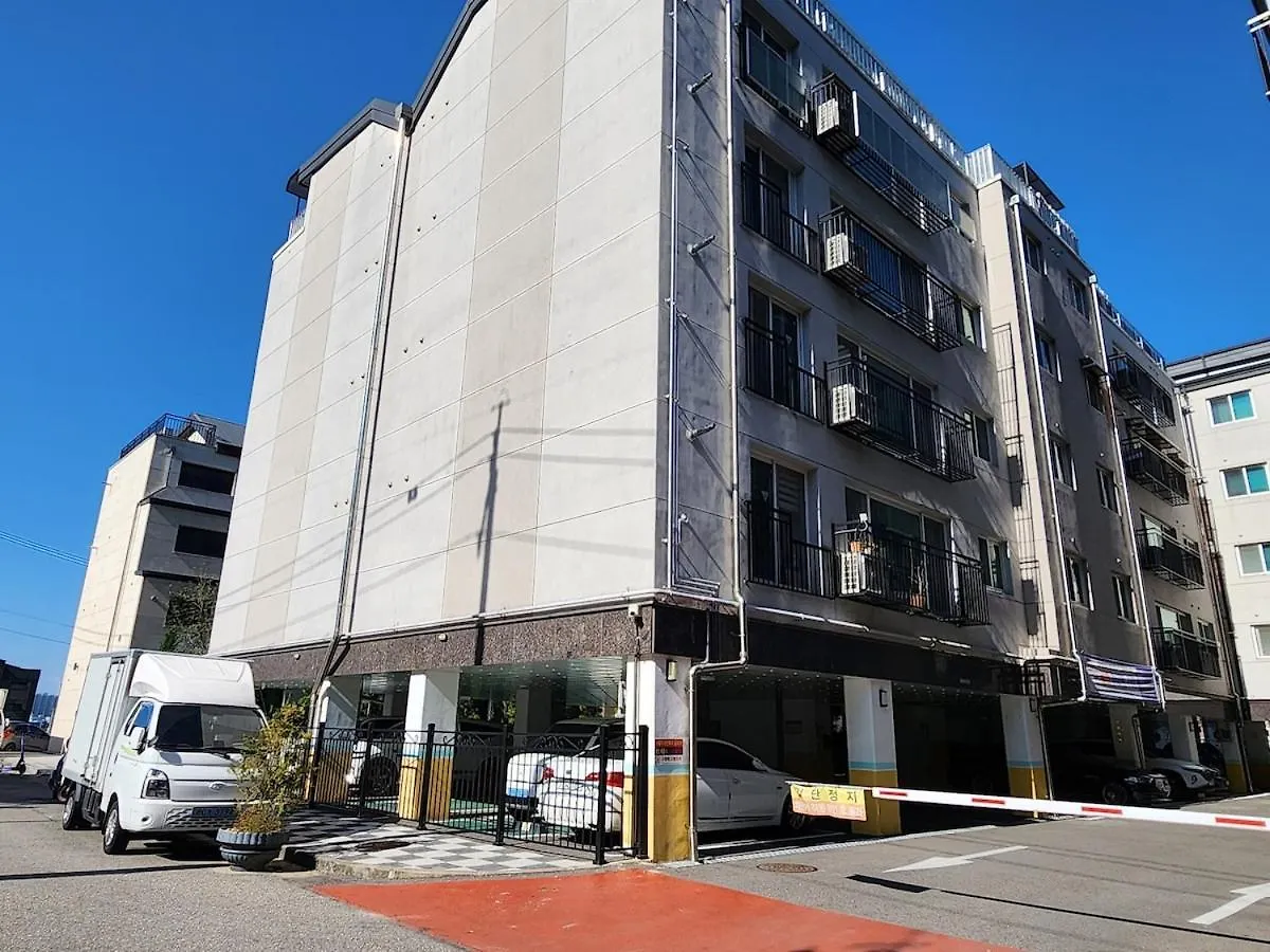 리치휴먼스테이 Incheon Apartment